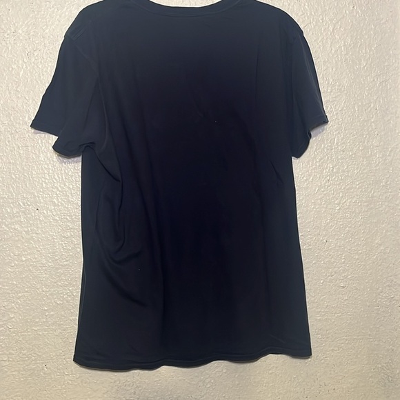 Gildan navy blue T-shirt, size large - Picture 4 of 4